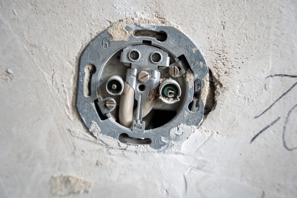 Antes — Renovación eléctrica completa, Alicante Centro