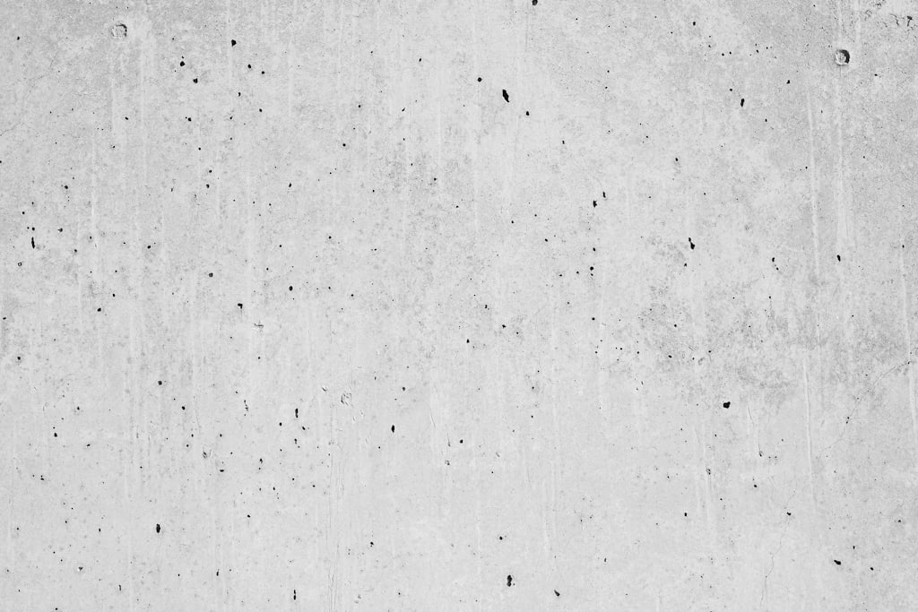 Microcement on floors, walls and bathrooms: guide 2026